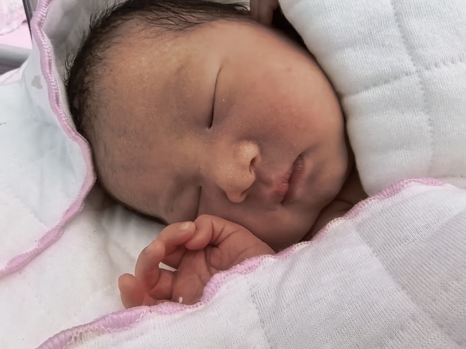 【说说】我亲爱的宝贝女儿于 2026年7月 06 日出生了，直到现在，我...